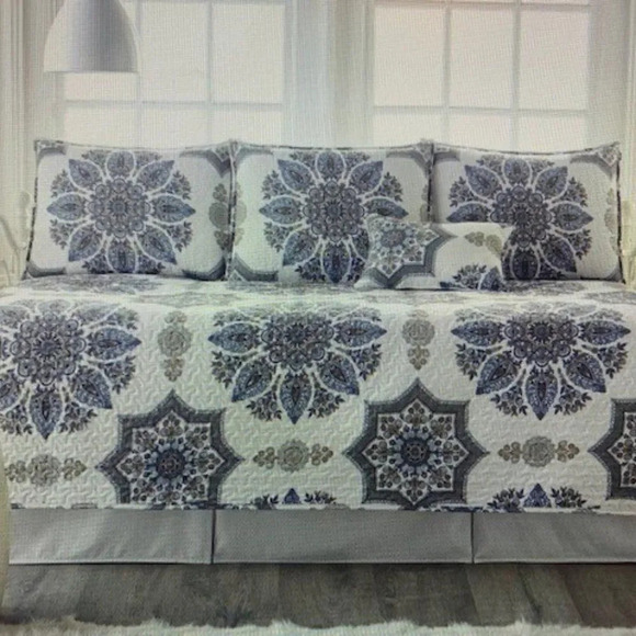 Mainstays Grey Day Bed Bed Skirt - Picture 1 of 5